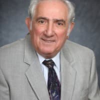 Dr. Robert Muksian
